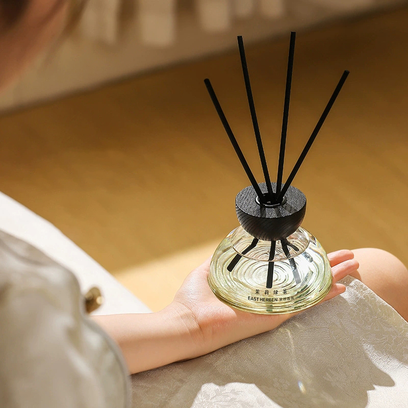 ขวดรีดดิฟฟิวเซอร์ขนาด 200 มล.  - Home Fragrance Hotel บทวิจารณ์และราคา