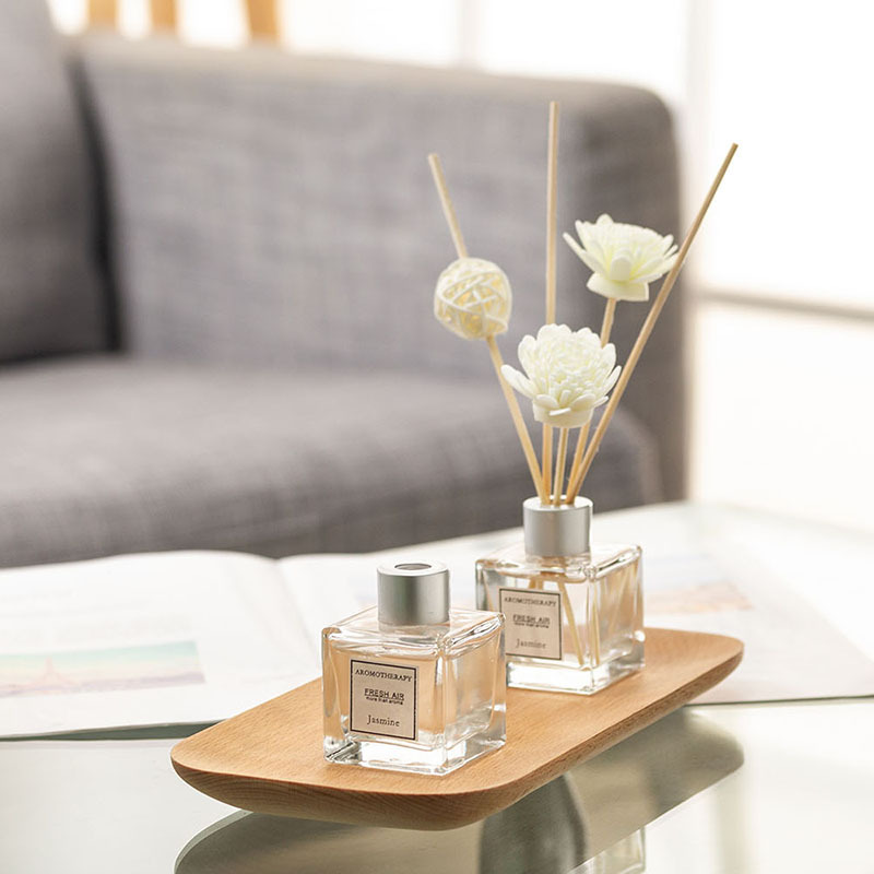 น้ำมันหอมระเหยอโรมาเธอราพี 50  - Home Fragrance Jasmine & Yuzu Porcelain Diffuser บทวิจารณ์และราคา